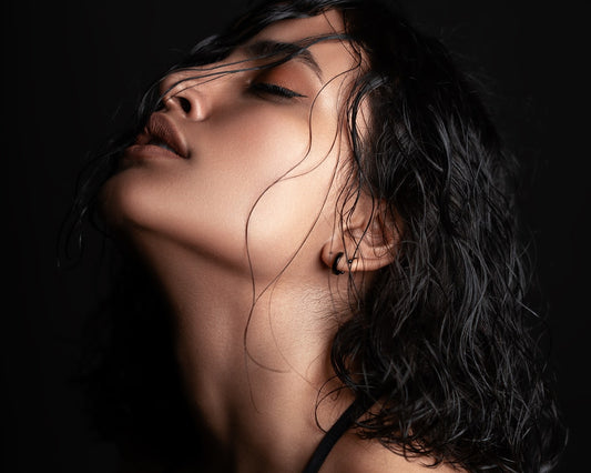 How to Make Hair Shiny and Smooth