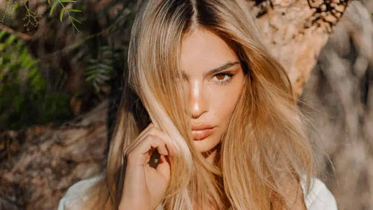 Emily Ratajkowski goes blonde